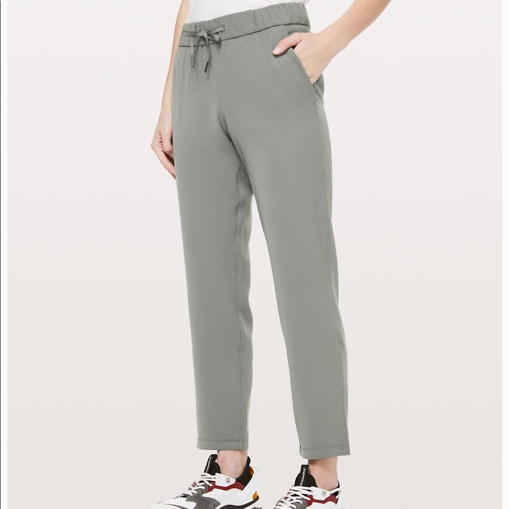 LULULEMON